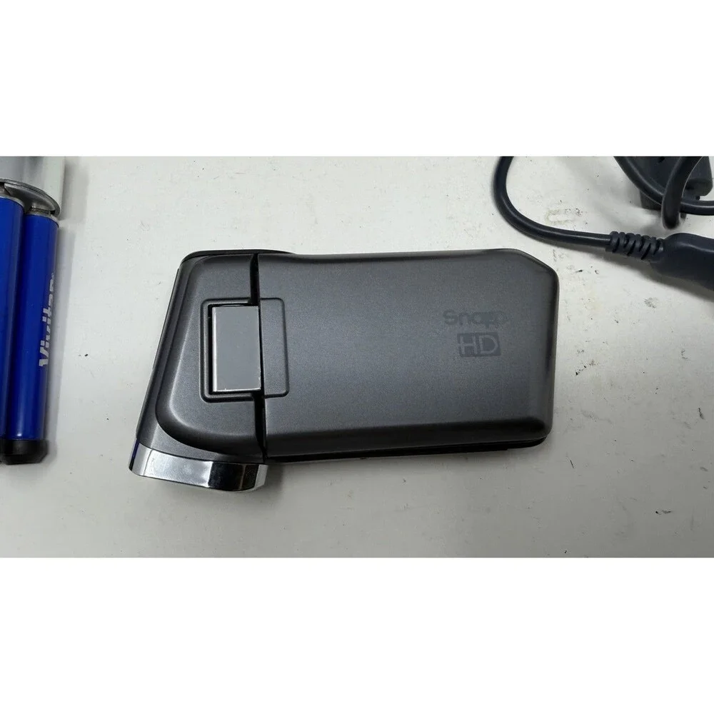 Coby Snapp Camcorder CAM5005 5MP With Case